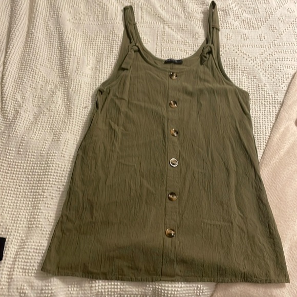 SHEIN mini dress/blouse green HAS POCKETS super cute just doesn’t fit me - Picture 1 of 3